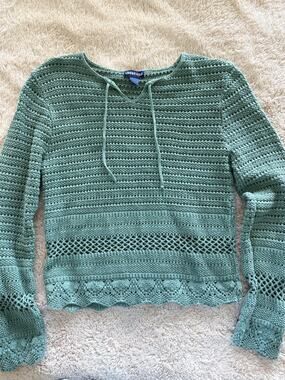 Vintage Y2K Limited Too Sage Green Crochet Sweater Girls M/L Bell Sleeve USA